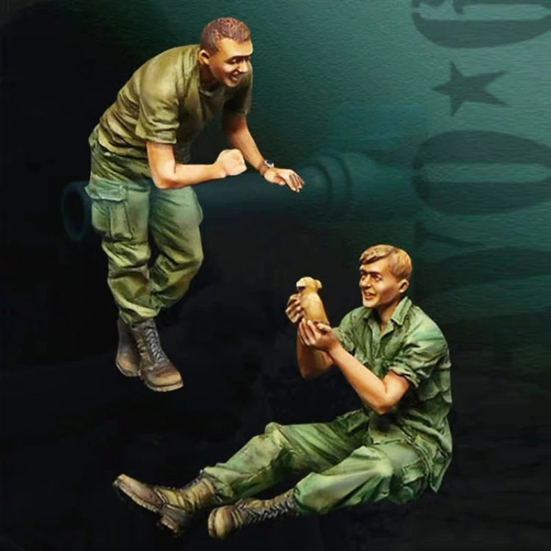 1/35 Scale Resin Figures Model Kits Two American Soldiers and Dogs Rest State Military Miniatures Unassambled Unpainted 728