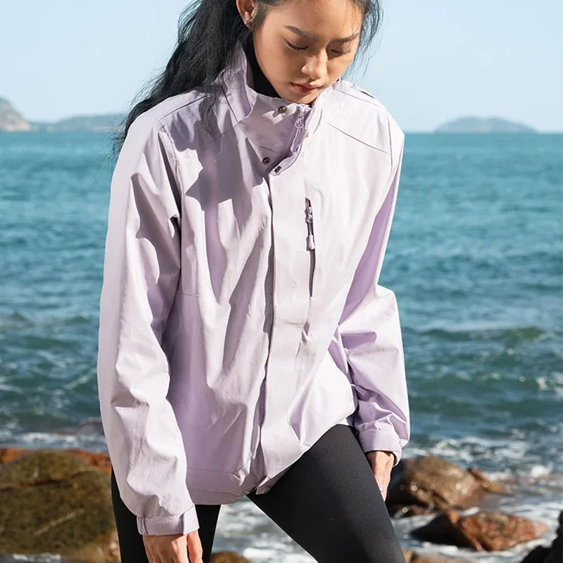 

NuJune X SUHU Windbreaker Jacket for Men Women Lightweight Breathable Rainproof Hiking Jacket Travel Running Hooded Coat