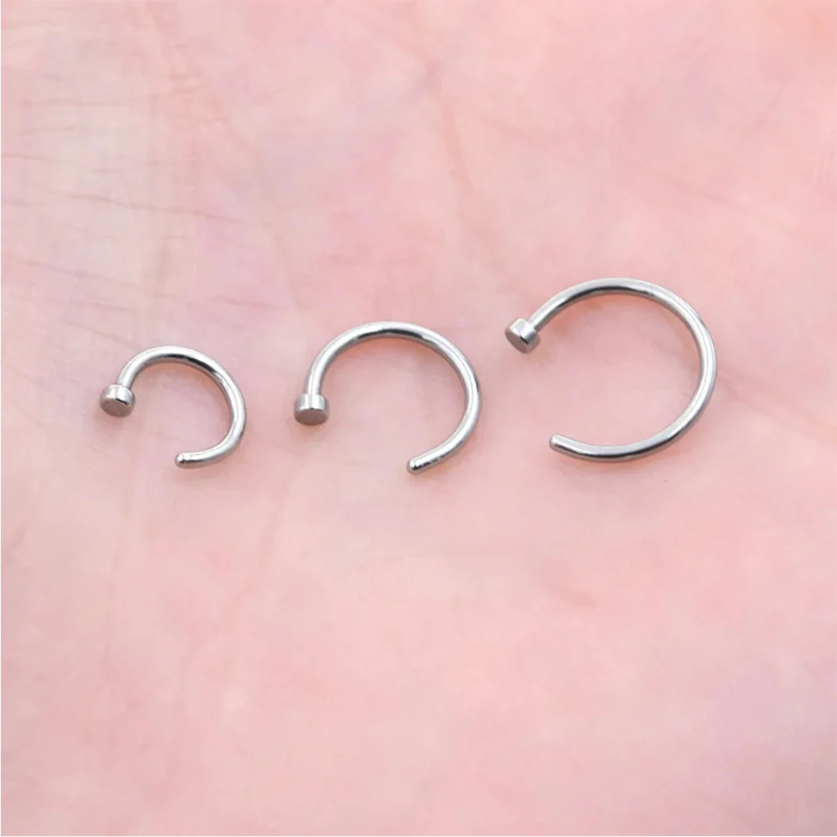 6pcs 18G 6/8/10mm Fake Nose Rings for Women Men,316L Stainless Steel Clip on Lip Rings Labret Ring Nose Earring Piercing Jewelry