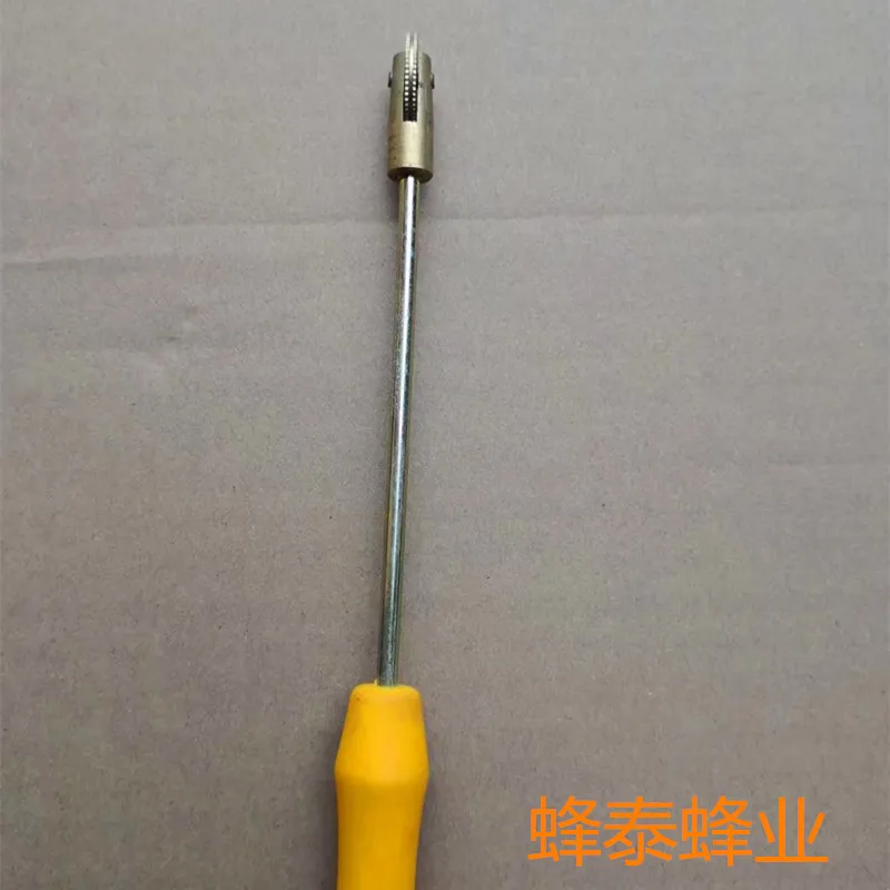 2PCS selling bees yellow plastic copper head gear wire embedder nest base export quality is large favorably in stock.