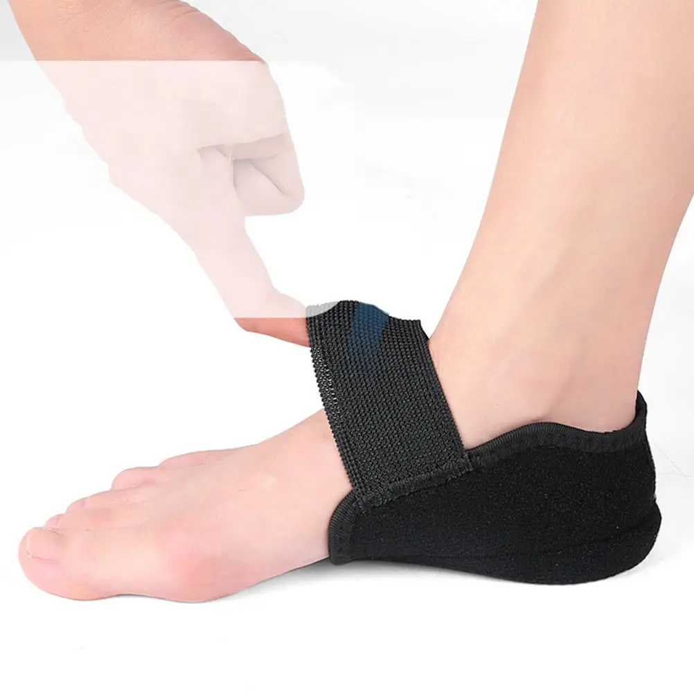 

1 пара высококачественных защитных накладок на пятки для облегчения боли при трещинах на стопах, удобные, нескользящие, дышащие, поддерживающие и защитные подушечки для пяток