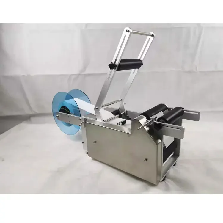 MT50 Desktop Mini Handmatige Fles Labeler Automatische Kwaliteit Labeller Sticker Machine voor Kleine ronde Glazen Flessen Voedsel Verpakking