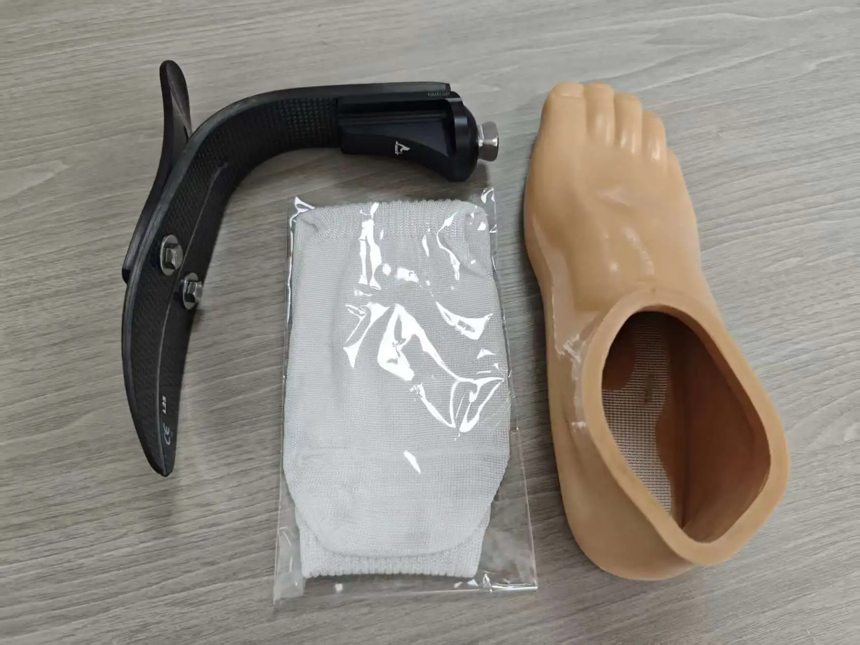 High Ankle Carbon Fiber Foot High Ankle Prosthetic Foot Orthotics Hot-Selling Rehabilitation Equipment Storage Energy