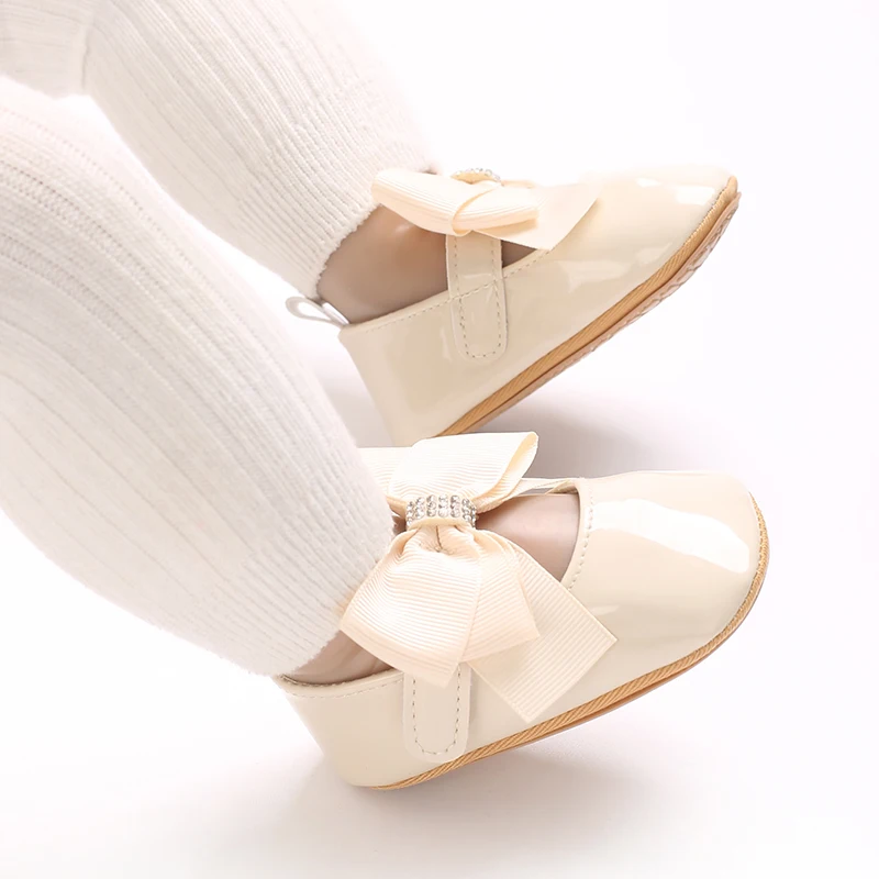 Niedliche Prinzessinnen-Babyschuhe, Frühlings- und Herbstedition, Schmetterlings-Schleifen-Dekoration, weicher PU-Boden, geeignet für 0–1 Jahre alte Babys – Detail 10