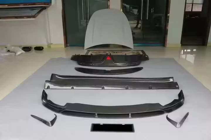 

High Quality 100% Carbon Fiber Auto Parts forTesla Modle Y Upgrade YG Body Kit Front Lip Rear Bumper Side Skirts Spoiler Hood