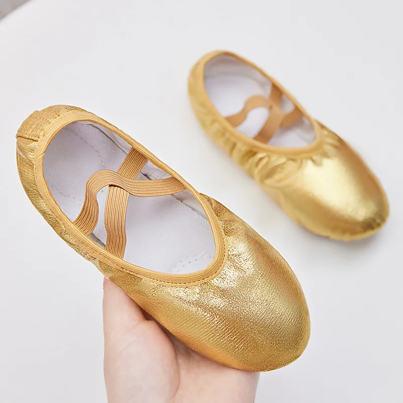 

Children's dance shoes with soft soles and no tie up, adult training colorful PU shiny dancing cat paw shoes, wholesale for fore