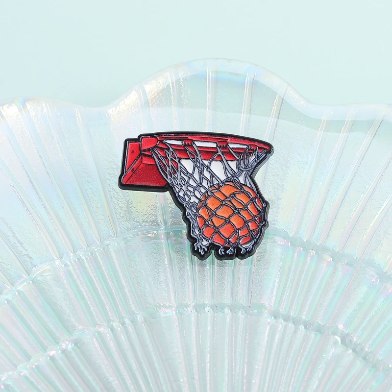 Basketball Passing Through Hoop Brooch UV Printing Pins Trendy Cool Sports Brooches Lapel Badge Clothes Jewelry Gift for Friends