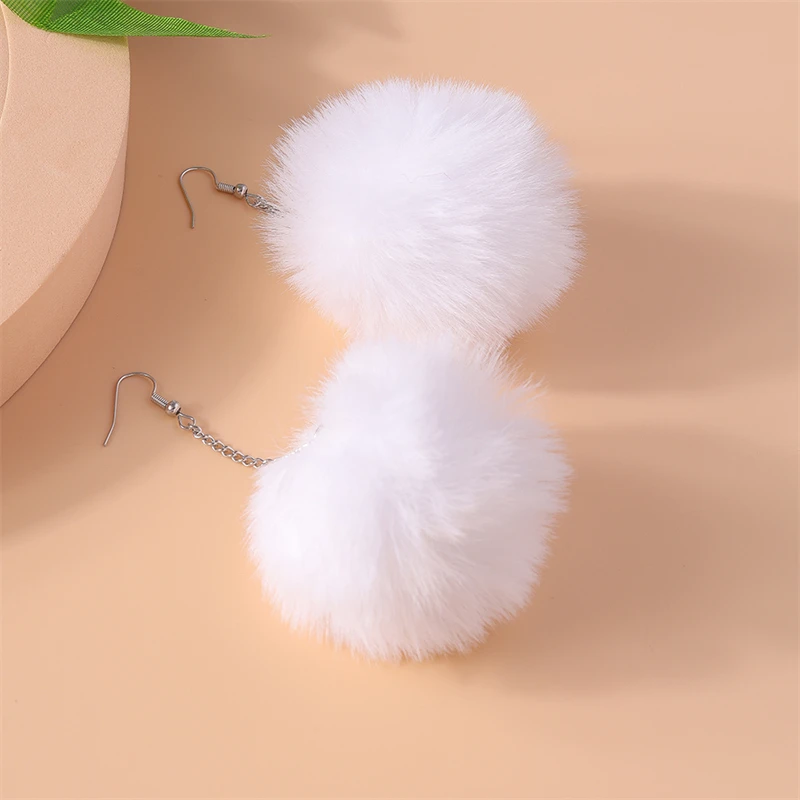Trendige bunte große Plüsch-Kugel-Ohrringe für Frauen und Mädchen, Party, Festival, Schmuck, Geschenke – Detail 24
