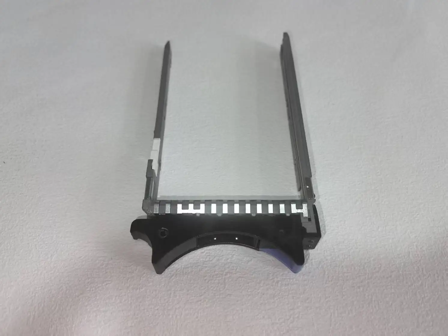 44V8185 2.5 Soporte para disco duro