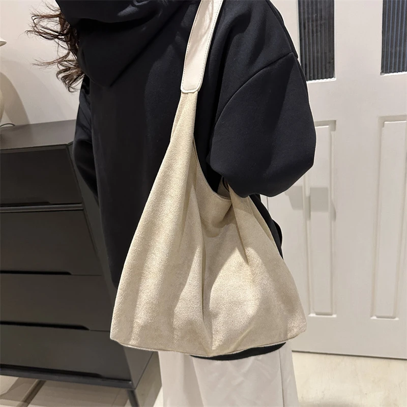 Vintage Damentasche, große Kapazität, Wildleder-Umhängetasche, einfarbig, schlichtes Design, lässige Pendler-Shopper-Tasche – Detail 17