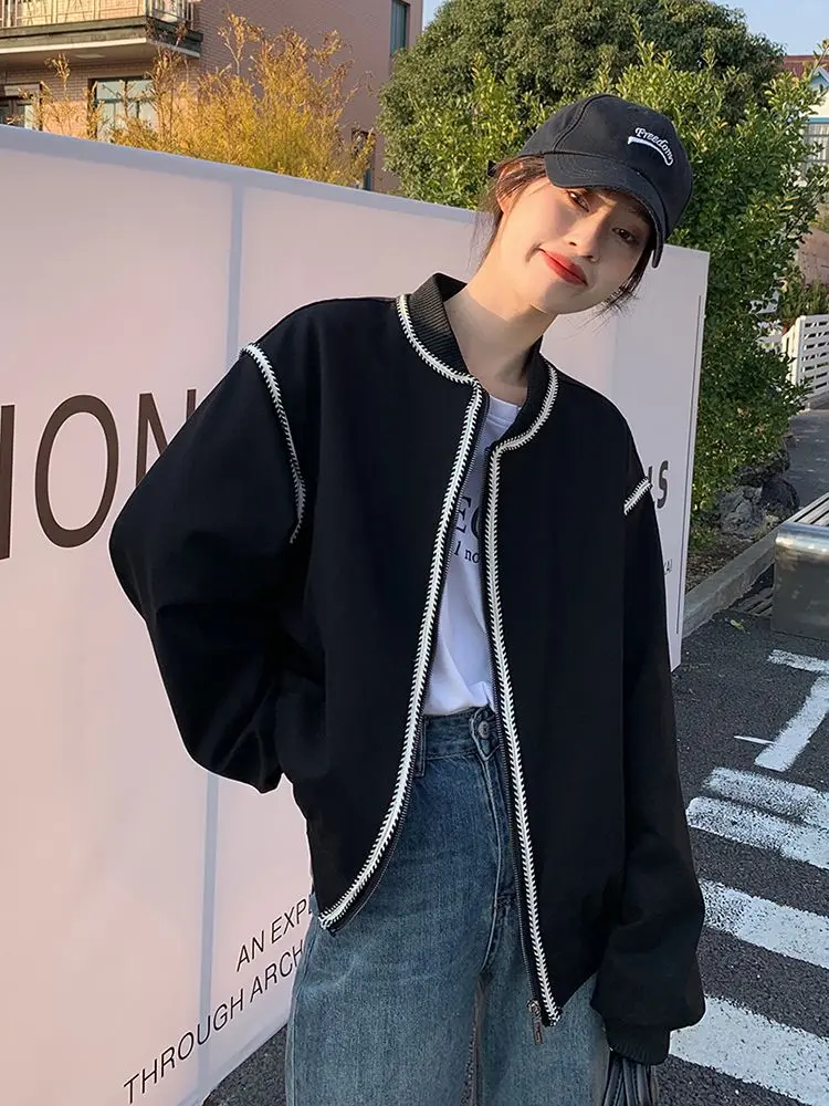 

Бейсбольные куртки с нашивками для женщин: весенние, приятные к телу, эластичные, с множеством карманов, водонепроницаемые, ветрозащитные, эстетичные, со съемными элементами, для дам