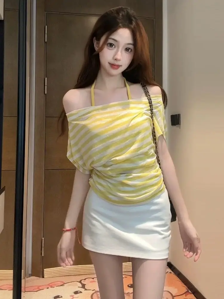 Fake Two Piece Design Spicy Girl Striped Off Shoulder Short Sleeved Slim Fit One Line Slimming 2026 Summer New Shirts