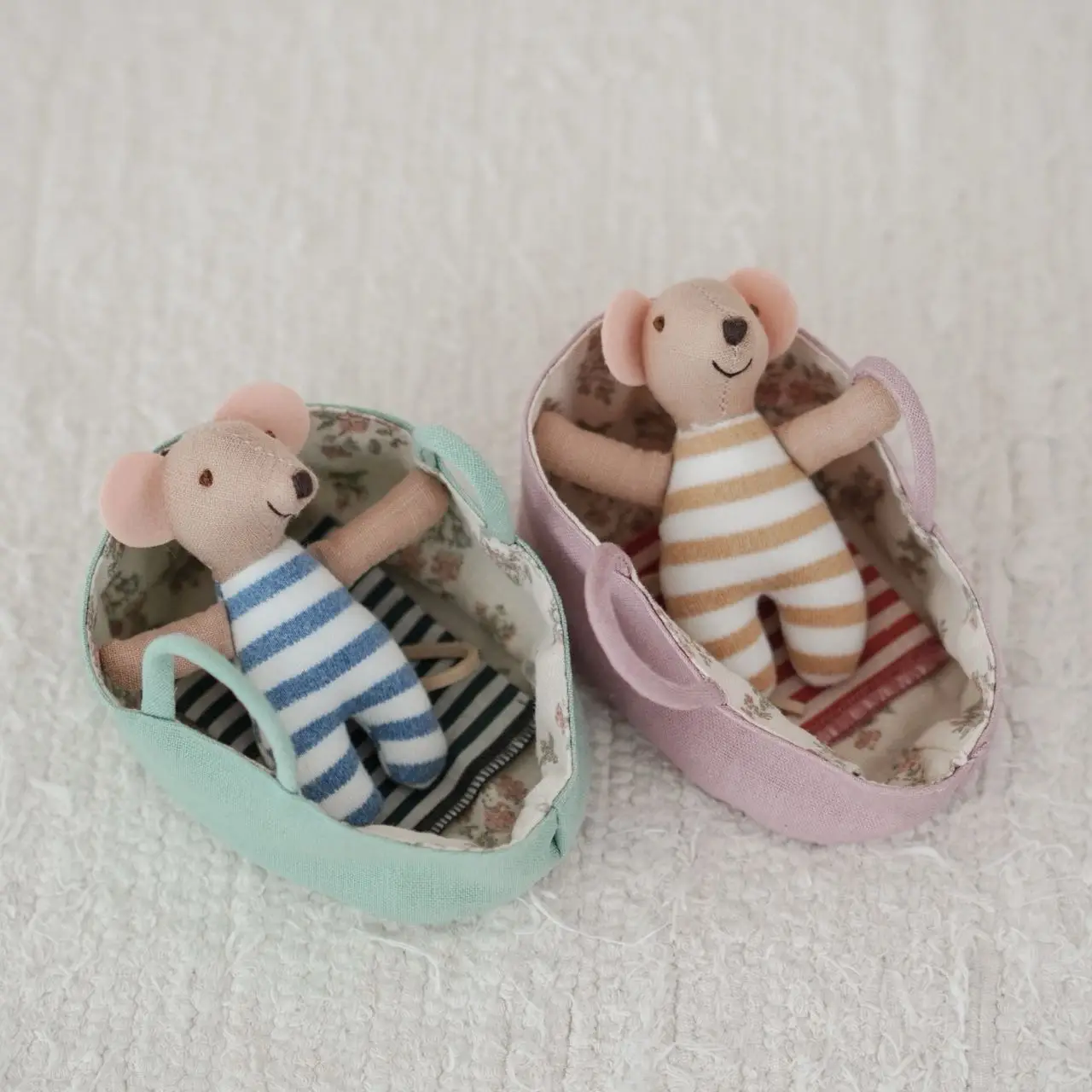 دمية تزيين الفأر الدنماركية الخيالية من INS: لعبة ضغط لطيفة لتخفيف التوتر، دمية إصبع مناسبة للأعمار من 0 إلى 3 سنوات #1