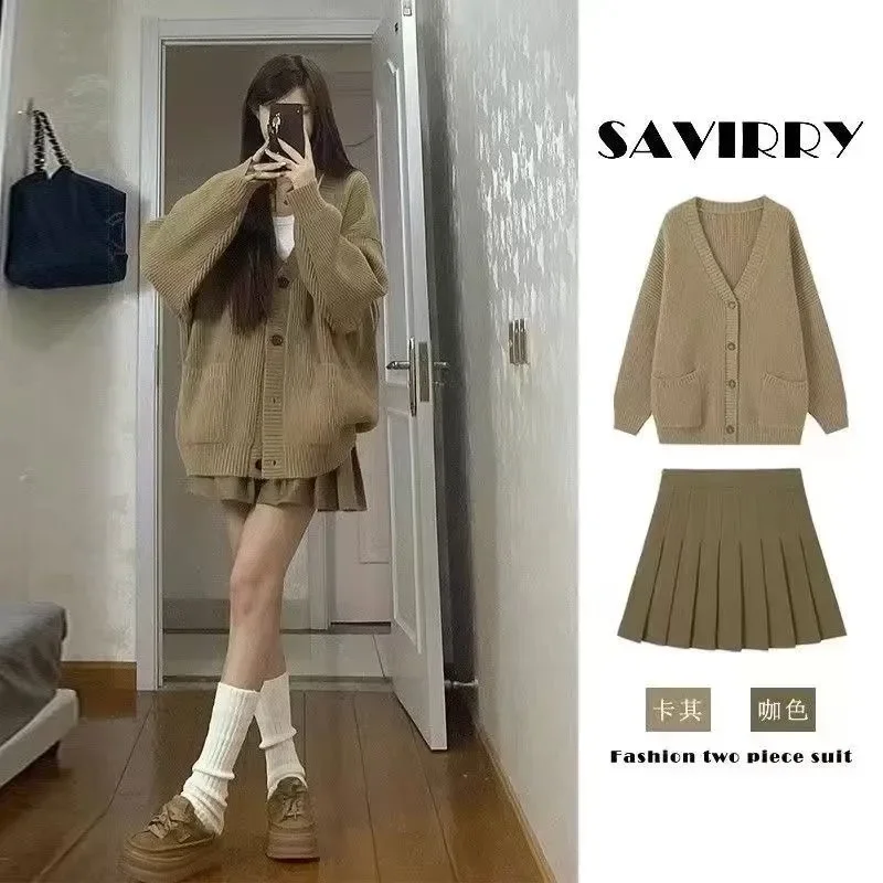

2026 женские комплекты из трех предметов, жилет, плиссированная юбка, весенне-осенний кардиган, топ, юбка с высокой талией, новый элегантный костюм