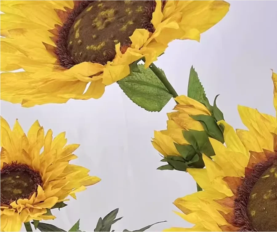 3 Stück Hochzeitsbühnendekorationen, handgefertigte künstliche Sonnenblumen aus Papierseide, große Kunststoff-Sonnenblumen mit Riesenkopf – Detail 5