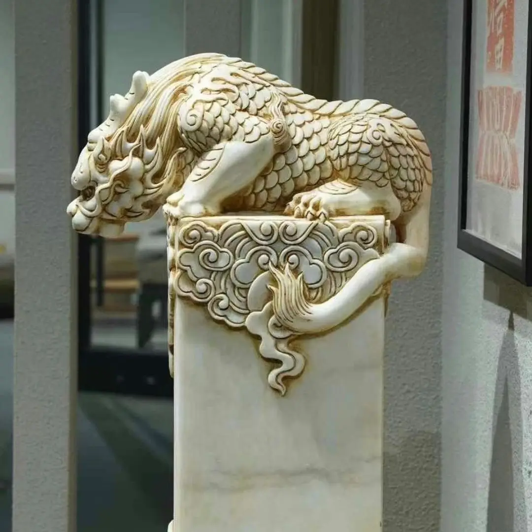 White marble stone carving water-absorbing beast auspicious town house water-absorbing Nacai courtyard ornament