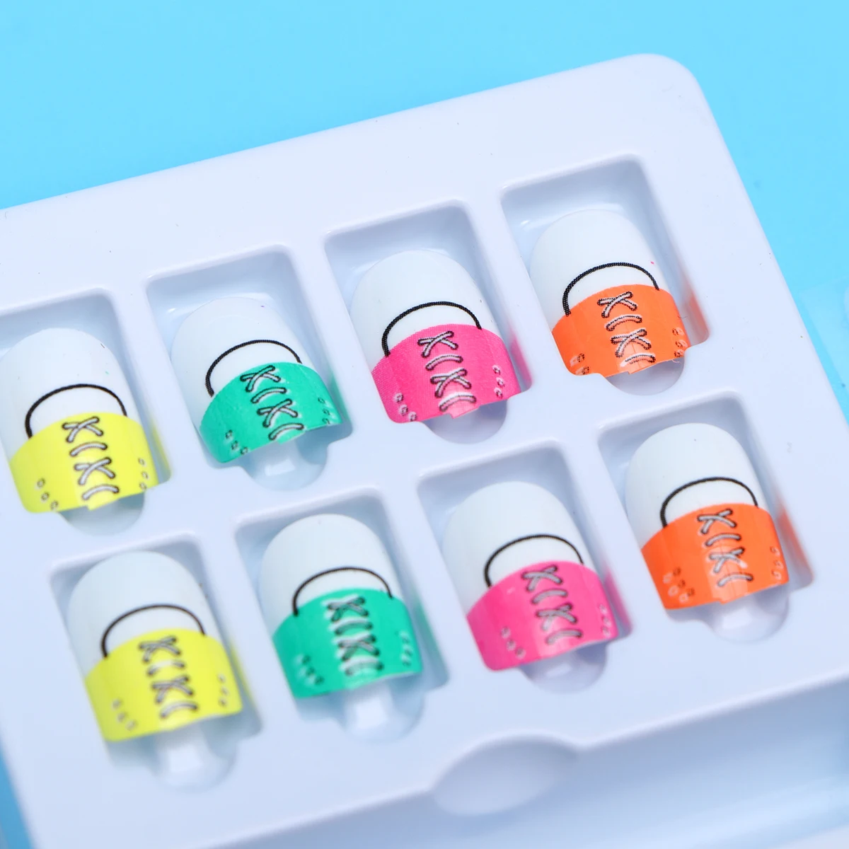 

24pcs Fake Nails Colorful Sticker Manicure Accessories Lightweight Durable Plastic Material Salon Home Use