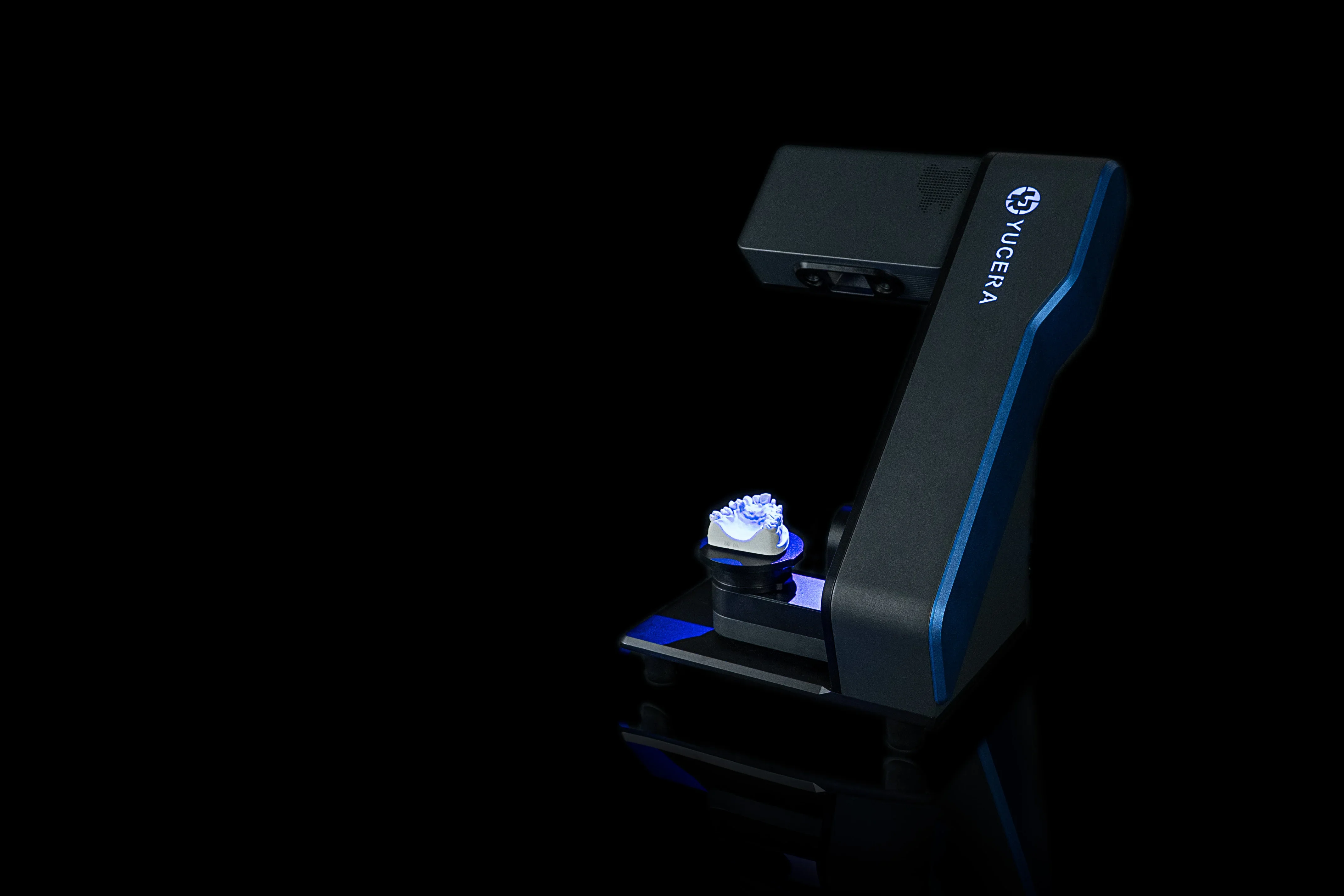 Yucera Hot Sell CAD CAM 3D  Scanner Auto Scanning  3D Scanner for  Lab