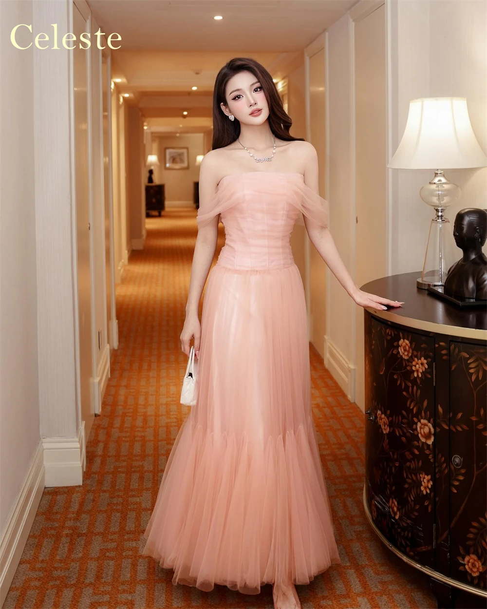 Customized Simple Pink Tulle Evening Dress Exquisite Strapless Off the Shoulder Homecoming Dresses Luxury Vestido De Festa