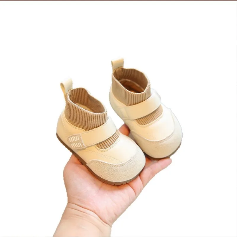 

Baby girls' walking shoes autumn winter baby shoes soft soled anti slip shoes princess shoes with plush casual leather shoes