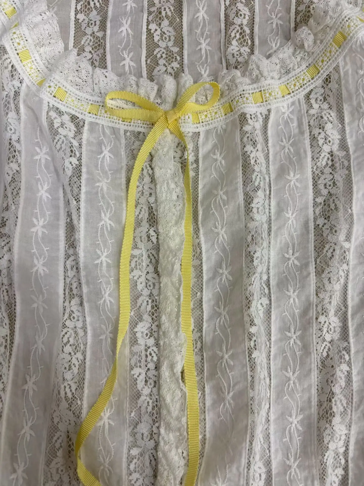 2026 Women Yellow Ribbon Tank Top Lace Patchwork Round Neck Sleeveless Single Breasted Casual Female 100% Cotton Vest