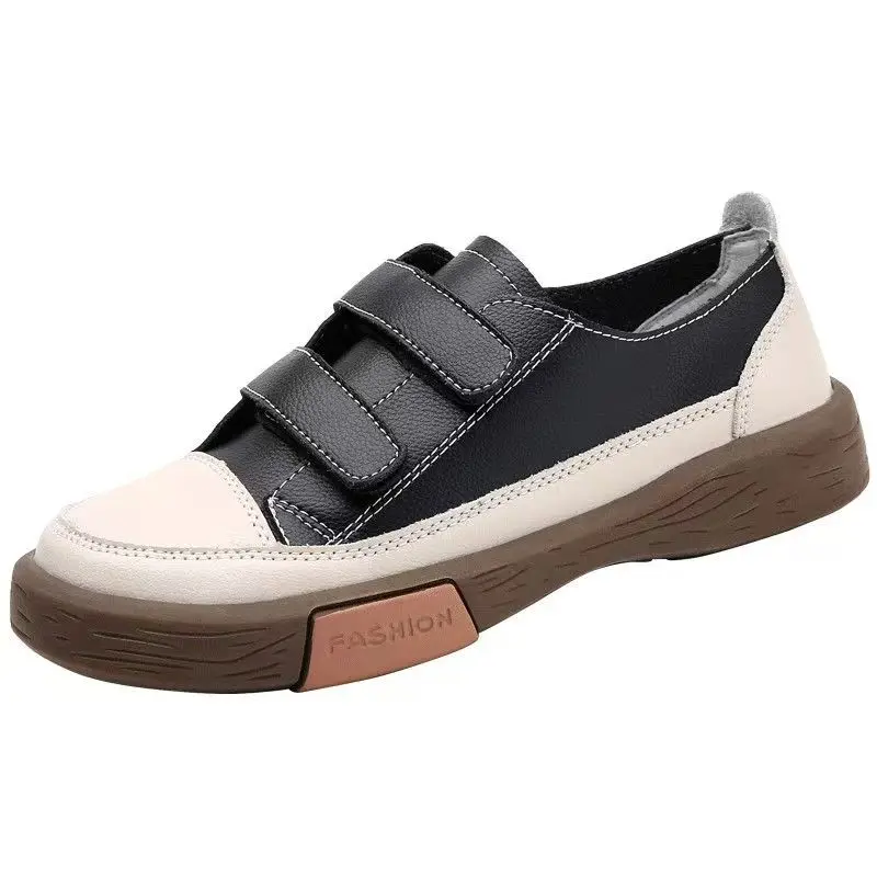

Woman Spring Autumn New Real Leather Flat sole Casual Shoes Rubber Sole Round Toe Non Slip Velcro Casual Board Shoes Nude Shoes