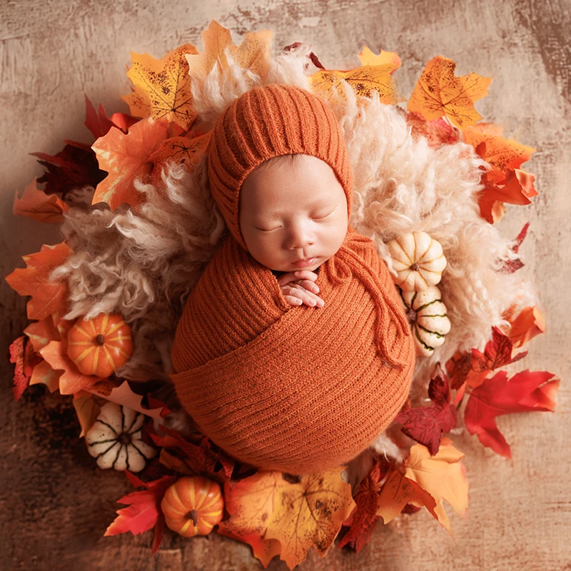 Autumn Theme Newborn Baby Photography Accessories Hand Knitted Wrap Hat Doll Set Studio Baby Photo Wool Mat Nano Background Prop