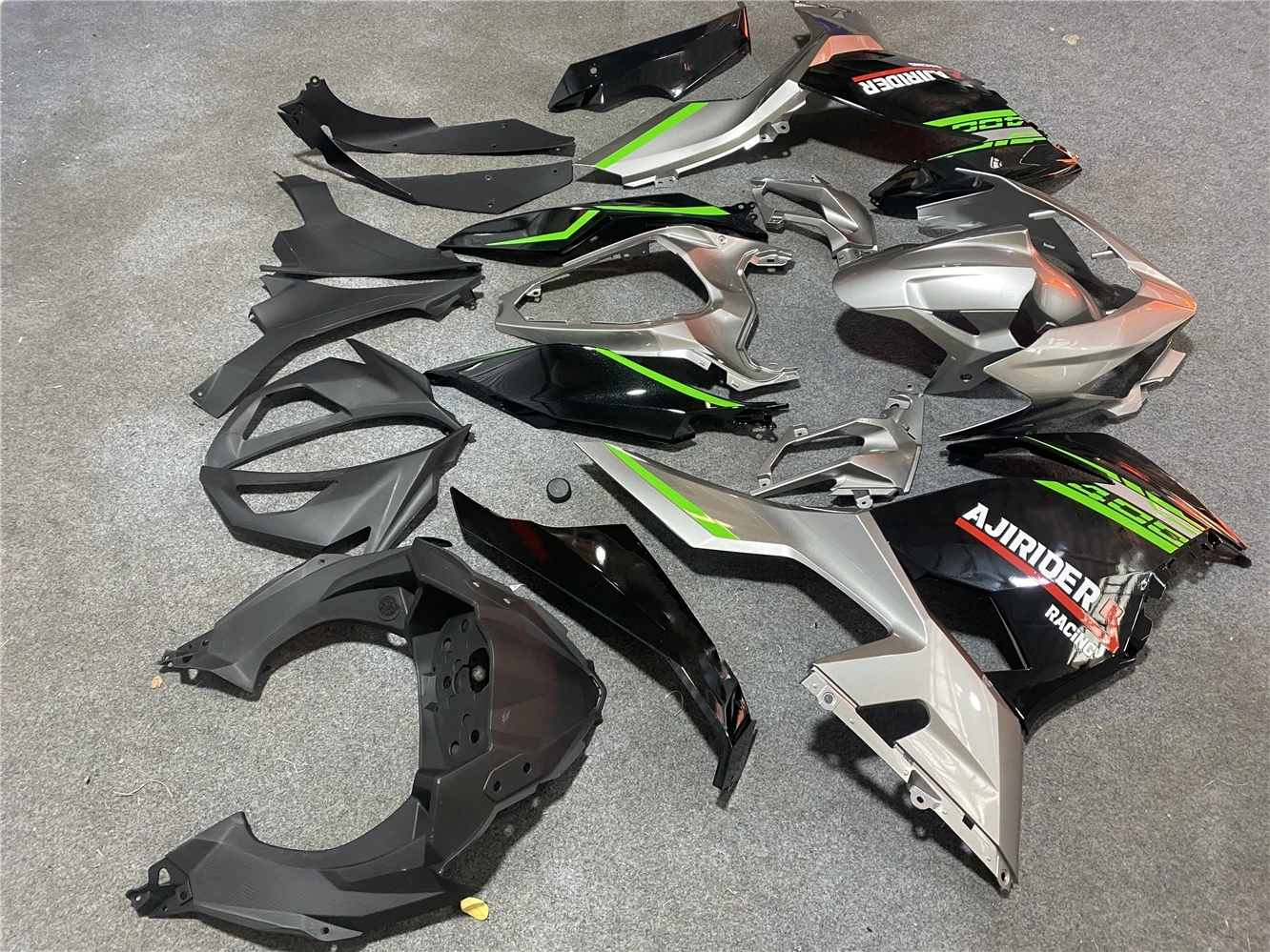 Motorcycle Fairing Kit fits Ninja 400 2018 2019 2020 2021 2022 2023 EX400 18 19 2021 22 23 Year fairing Silver green motorcycle