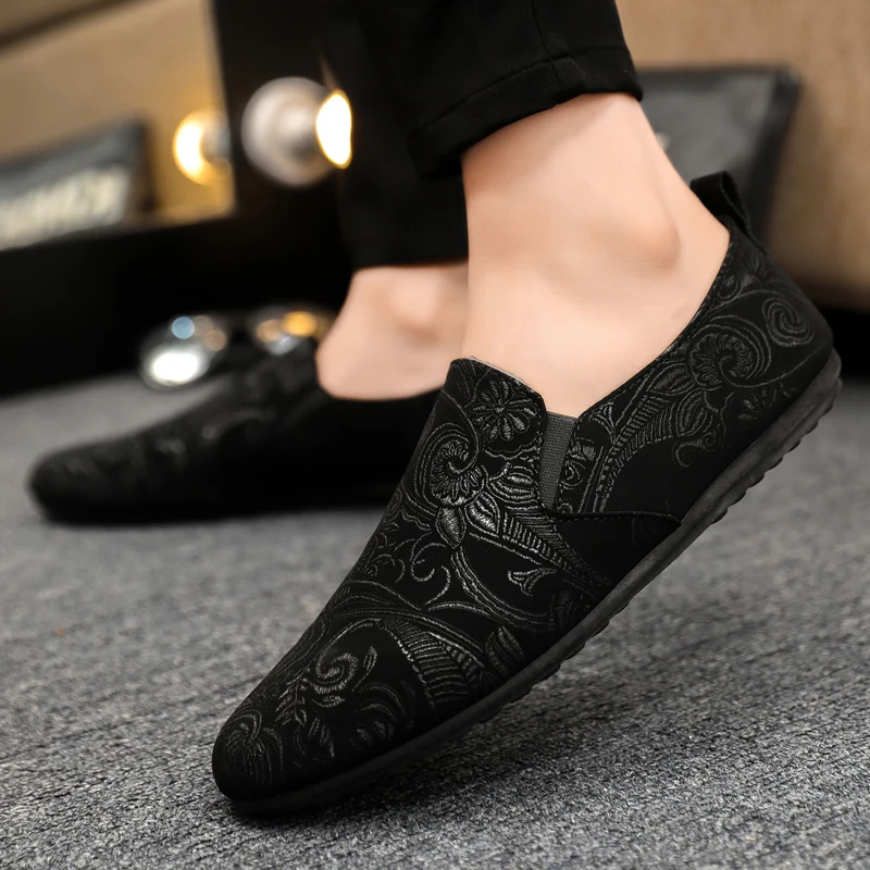 

MAEDEF Mens Loafers Shoes Breathable Loafers Lightweight Non Slip Walking Shoes Fashion Slip on Sneakers Casual Shoes for Men
