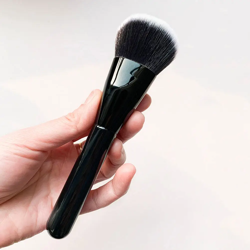 Foundation Brush Soft Fiber Makeup Applicator Perfect for Liquid Powder Blending Compact Portable Makeup Brush for Women Facial