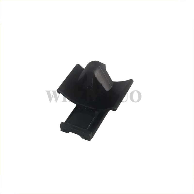 MG631467  Automotive Connector Snap Fastener MG631467