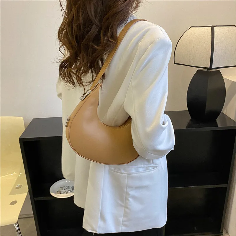 حقيبة نسائية تحت الإبط 2025 تريند حقيبة كتف واحدة بسيطة متعددة الاستخدامات بتصميم متخصص حقيبة هلالية مزخرفة #3