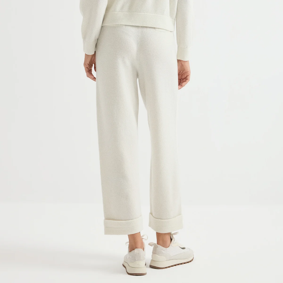 BY3621774 Women's 100% Wool Knit Trousers Front Pintuck Seam Wide Leg Pants Cuffed Hem Sport Luxe Quiet Luxury Early Autumn