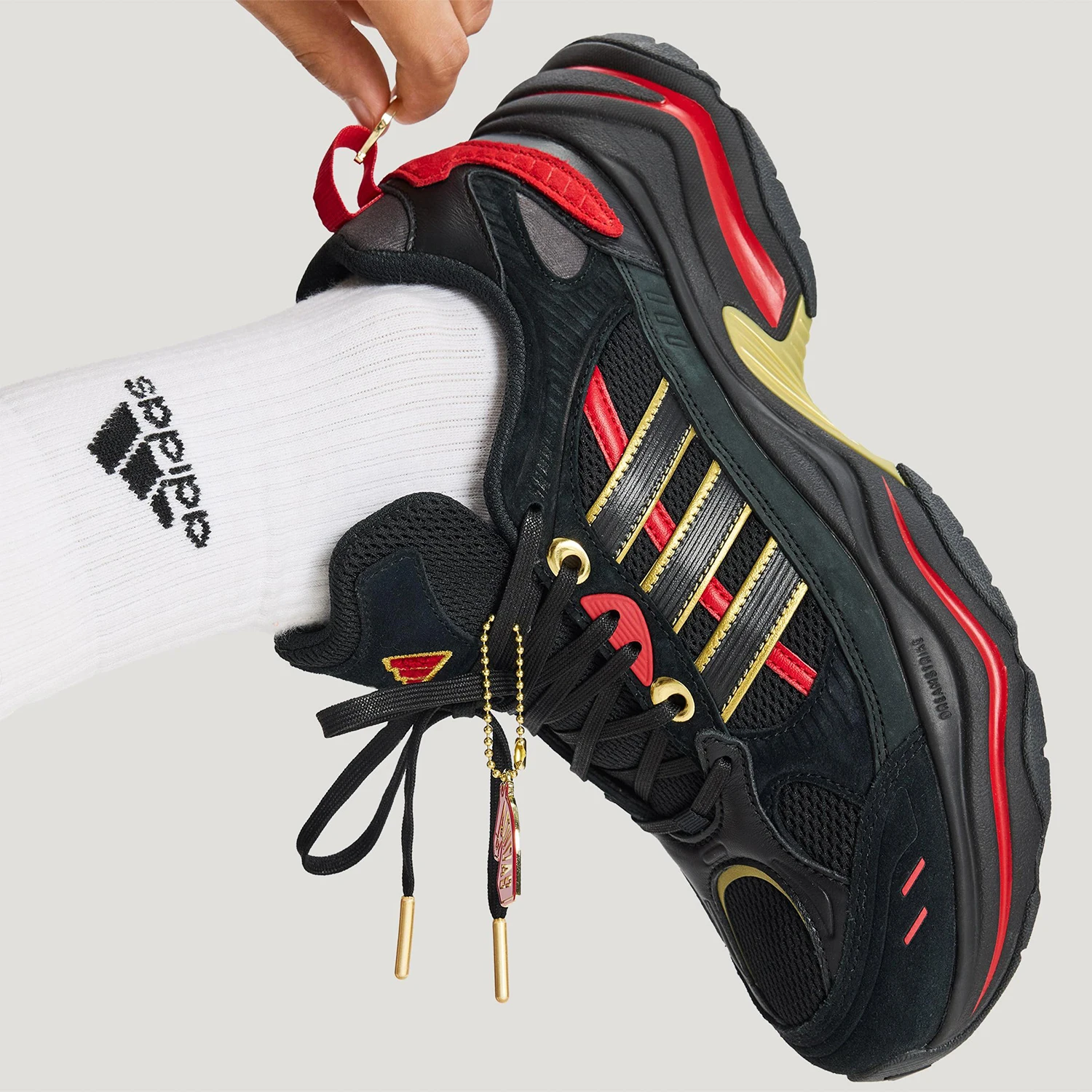 Adidas genuine spring edition men's and women's low cut lace up wear-resistant running shoes KI1845