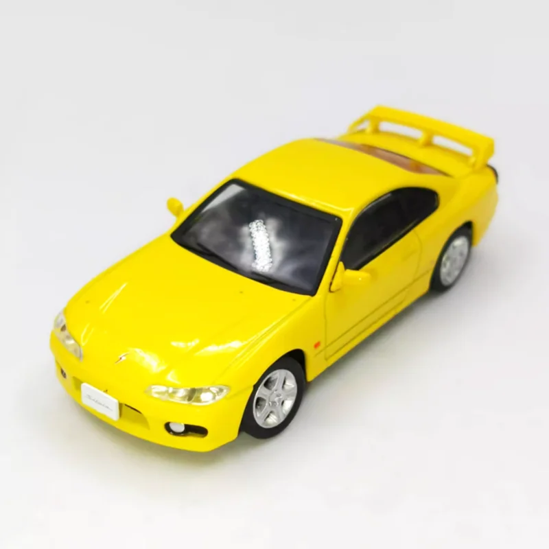 Modellino Auto Classica Silvia S15 in Lega Pressofusa Scala 1:64, Prodotto Finito, Giocattolo da Collezione, Regalo, Esposizione Statica