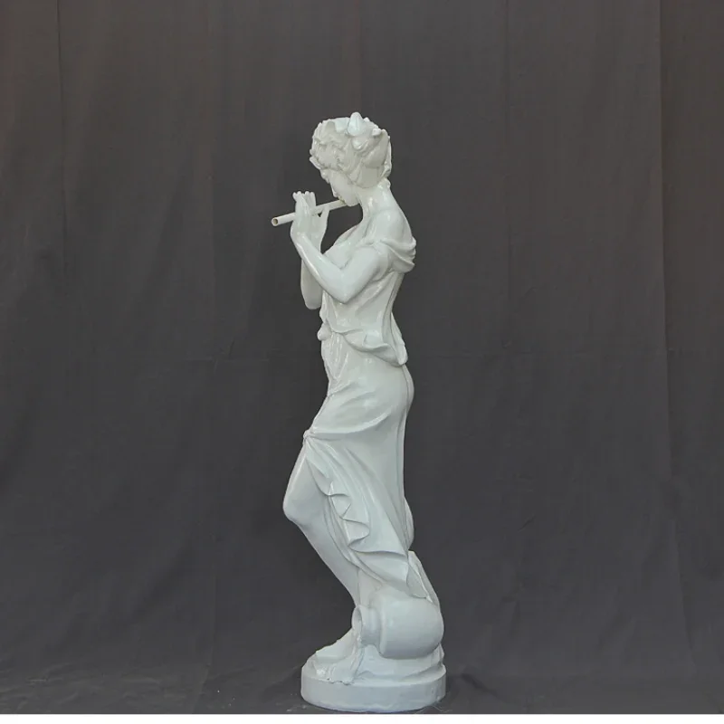 Sculptures of European musicians and decorations for bars, clubs, gardens, and clubs