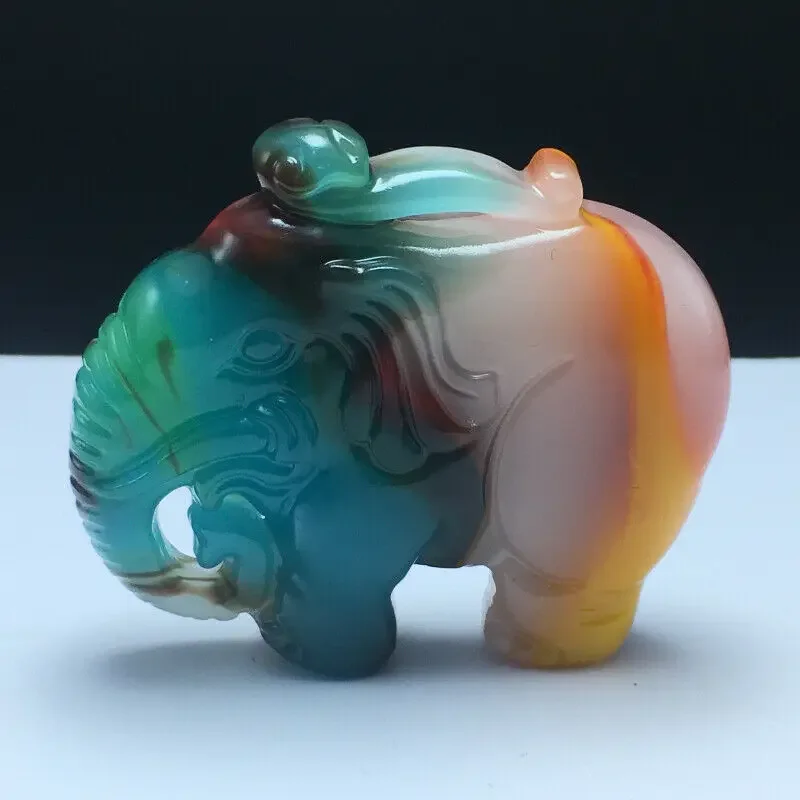 Natural color chalcedony elephant, hand carved quartz crystal, 1PCs