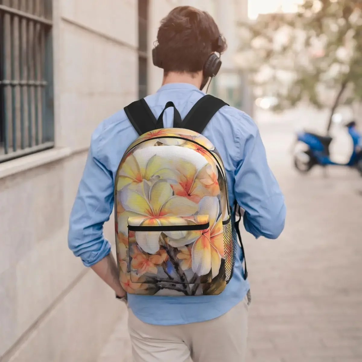 Blooming Plumeria Realistic Art Student Backpack School Bag Hiking Travel Daypack for Boys Girls Bookbag Shoulder Bags