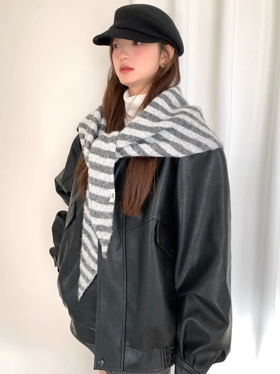 Women\'s New Korean-Style Simple And Versatile Wool Striped Triangular Scarf