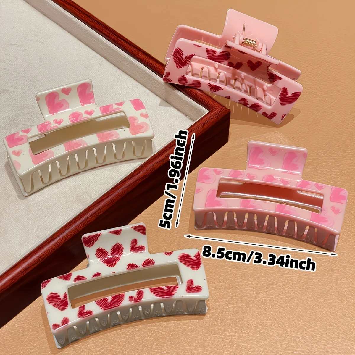 

Women's Heart Pattern Medium Square Hair Claw Clip, Pink Elegant Cute Hair Accessory for Daily & Party, Valentine's Day Gift