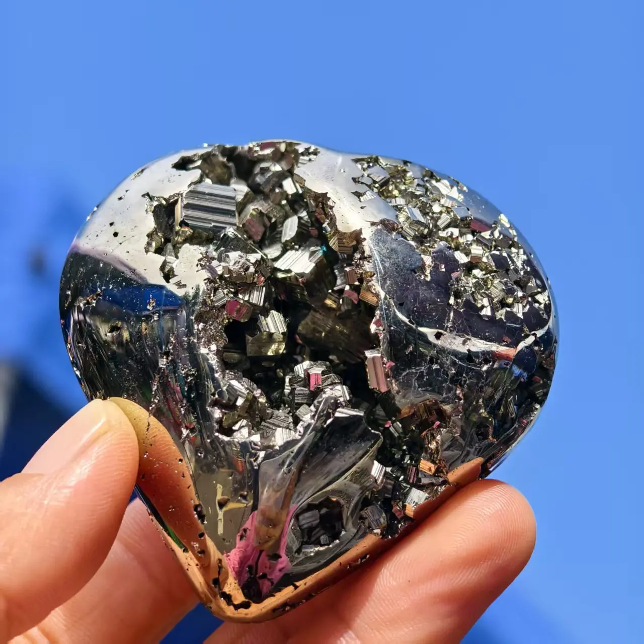 Natural Peruvian Pyrite Heart, Quartz Crystal Yellow Iron Ore Raw Stone, Heart, Mineral, Reiki, Therapeutic