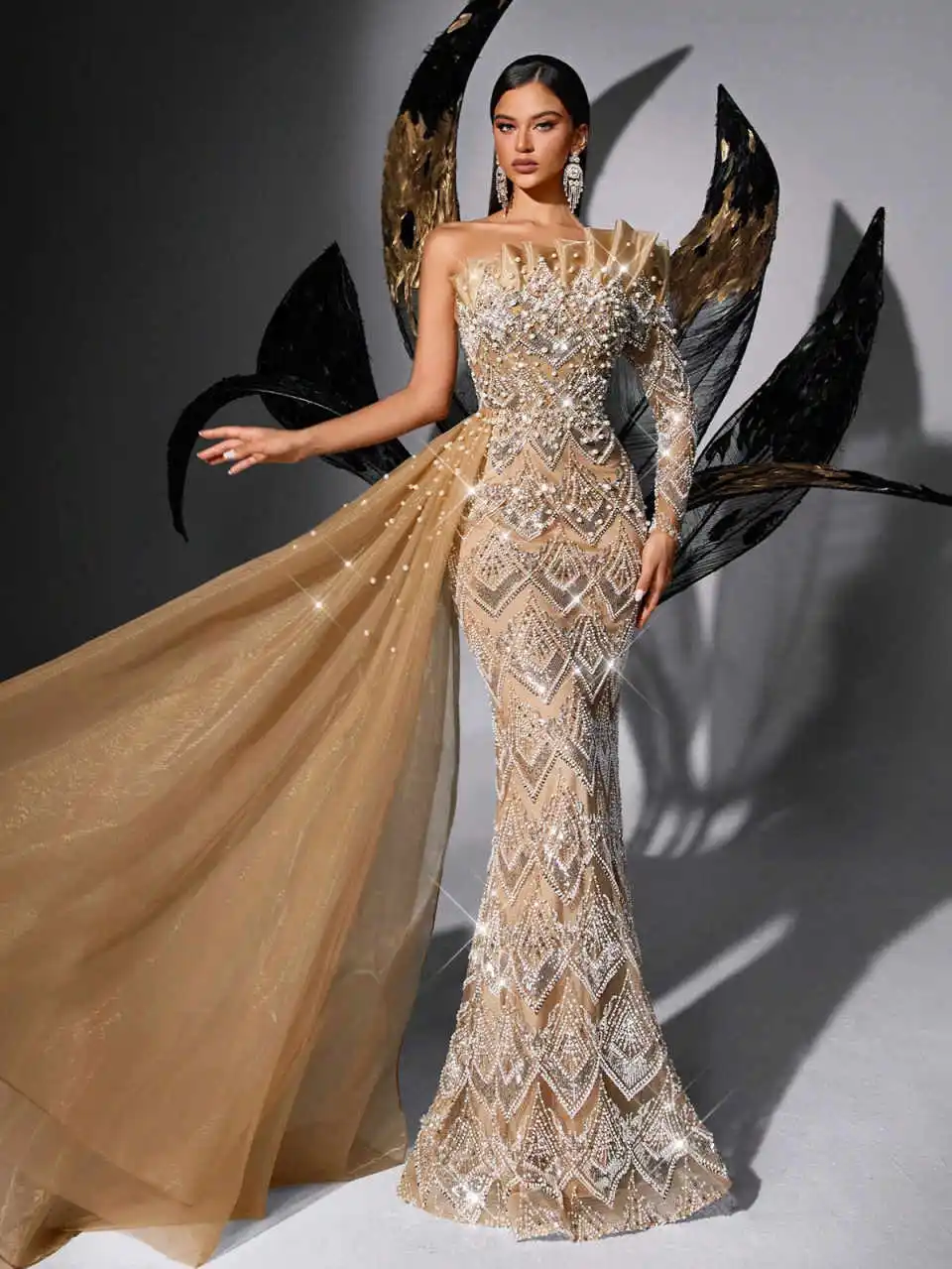 화려한 원숄더 프롬 드레스 우아한 스팽글 비즈 이브닝 드레스 플로어 길이 사이드 트레인 파티 가운 맞춤 제작