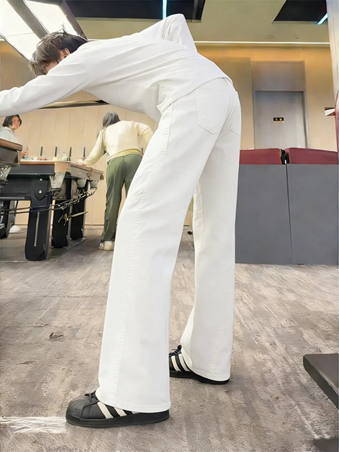 

Белые прямые джинсы на флисовой подкладке для мужчин, осенне-зимние, в стиле High Street, облегающие, рабочие брюки, молодежная повседневная одежда