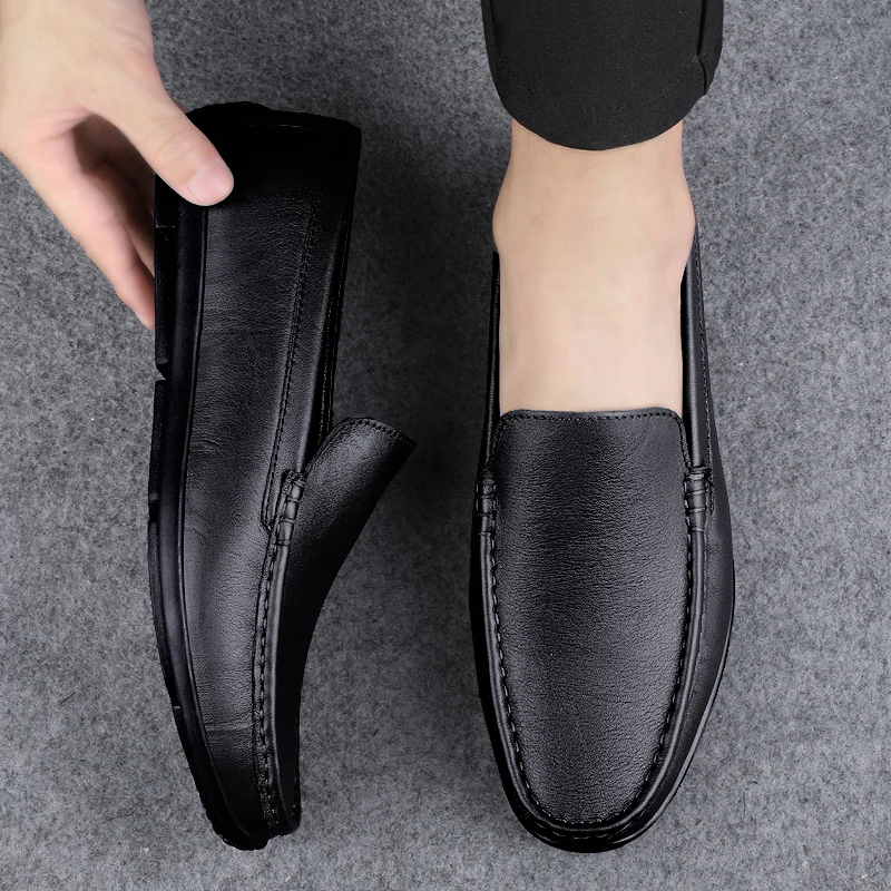 Men Leather Loafers outdoor fashion Non Slip Walking Flats Breathable Outdoor Slip on Casual Shoes for Male Antiskid Footwear