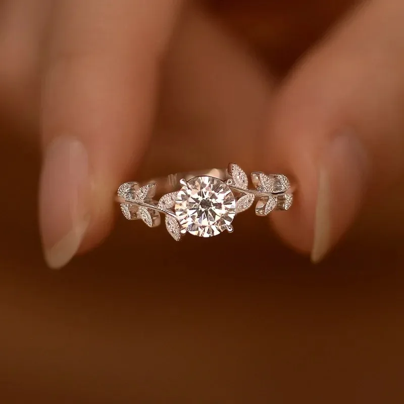 FEOBUR 1CT Moissanite Diamond Engagement Rings for Women 925 Sterling Silver Lab Diamond Wedding Ring with GRA Certificate