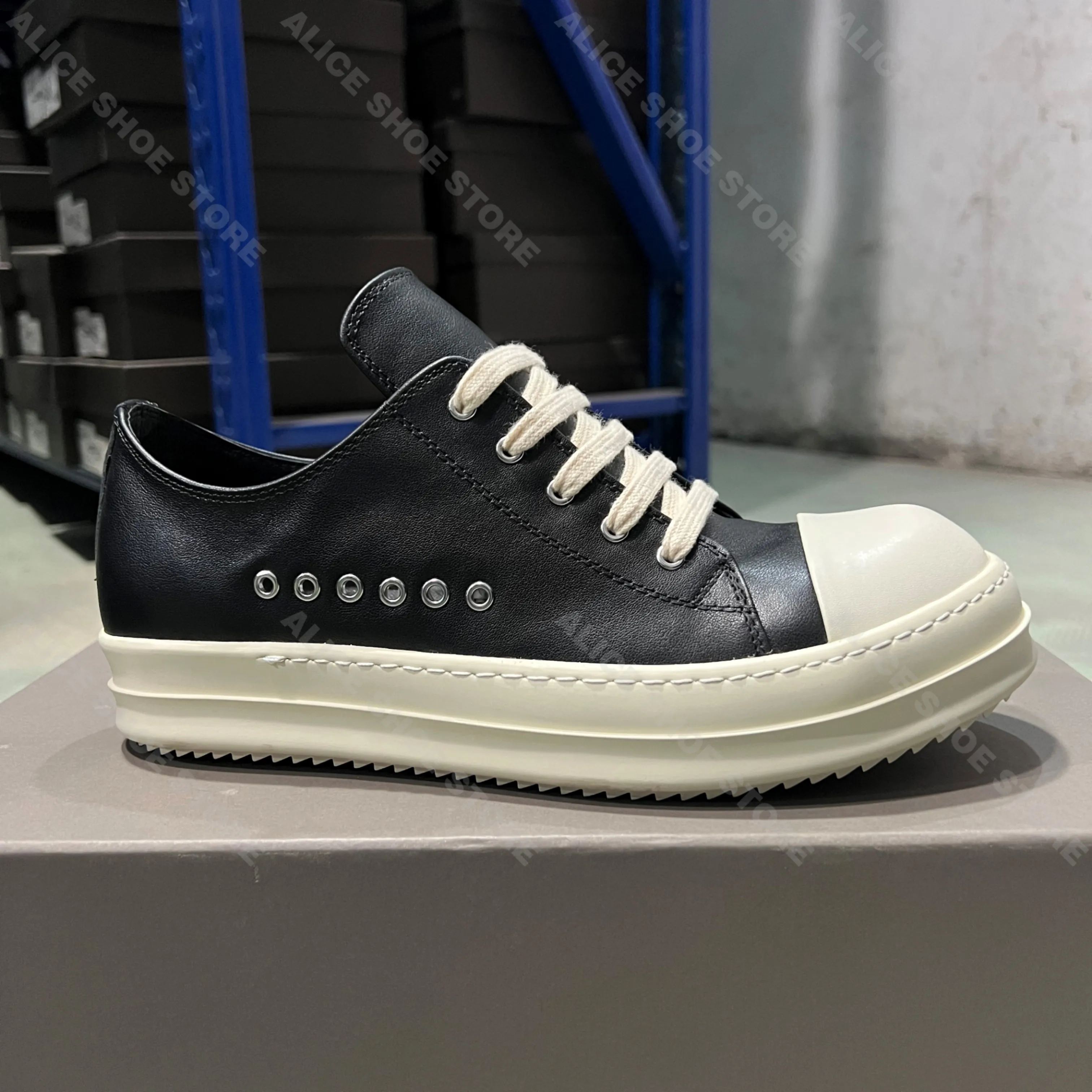 Porous Outdoor Men Shoe Leather Women Sneaker Designer Low Top Quality Black Lace-up Shoe Luxury Platform Dress Casual Flat Shoe