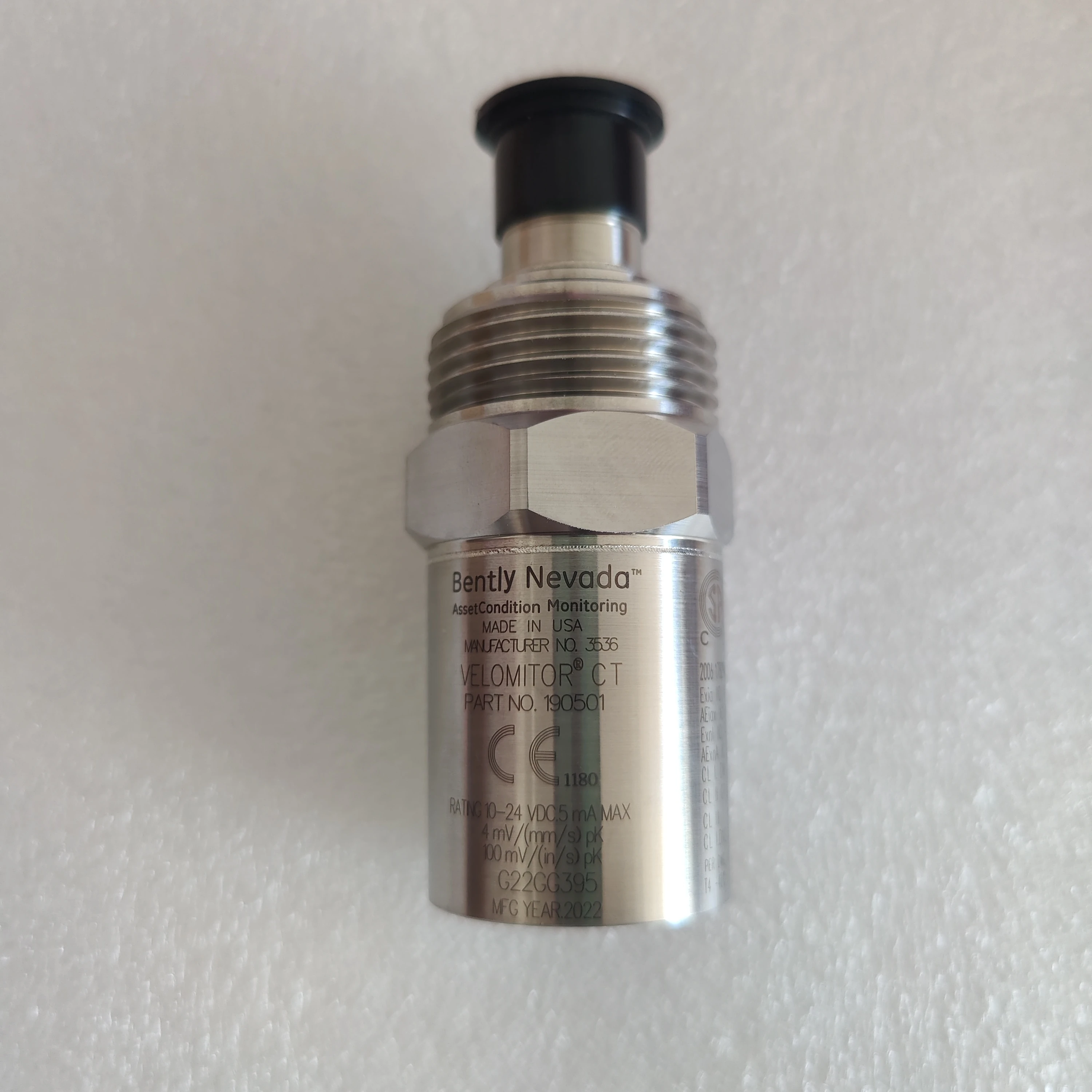 

Hot Selling 190501-03-00-04 Velocity Transducer Brand New and Original sealed