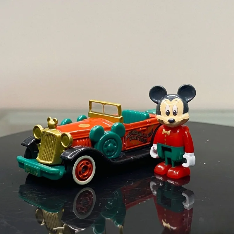 

TOMY Disney Simulated Alloy Mini Car Model Toy Classic Mickey Dream Star Collectible Vehicle Non-Remote Control Model Car
