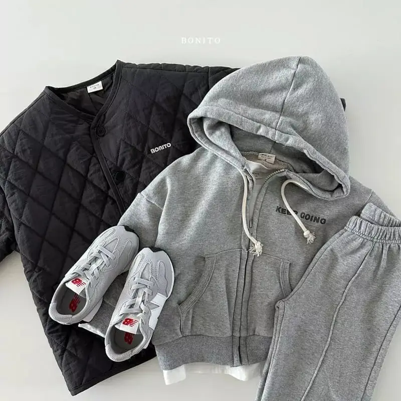 Autunno nuovo bambino manica lunga felpa con cappuccio bambini Casual felpa con cappuccio cappotto cotone neonato lettera felpa con cappuccio