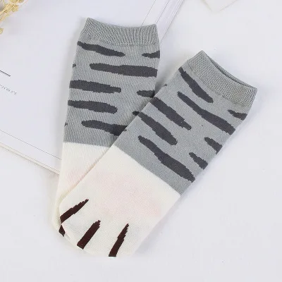 Chaussettes japonaises en forme de patte de chat pour femmes, chaussons souples et mignons en polymères de viande de chat pour filles